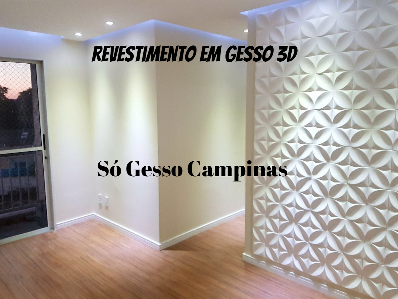 gesso 3d Os efeitos criados nas paredes são variados. É possível ganhar formatos que imitam as pedras decorativas, painéis ondulados e mosaicos. Um dos modelos mais comuns é o canjiquinha, que imitam cerâmicas em formato de filetes ,com tamanhos desiguais. E ainda existe a possibilidade de pintar o gesso de cores diversas, para dar personalidade aos ambientes. O gesso em 3D proporciona volume e confere mais movimento à parede, além de tornar o lugar único e criativo. Então, fica a dica para quem deseja dar um toque especial na casa, e sem gastar tanto.